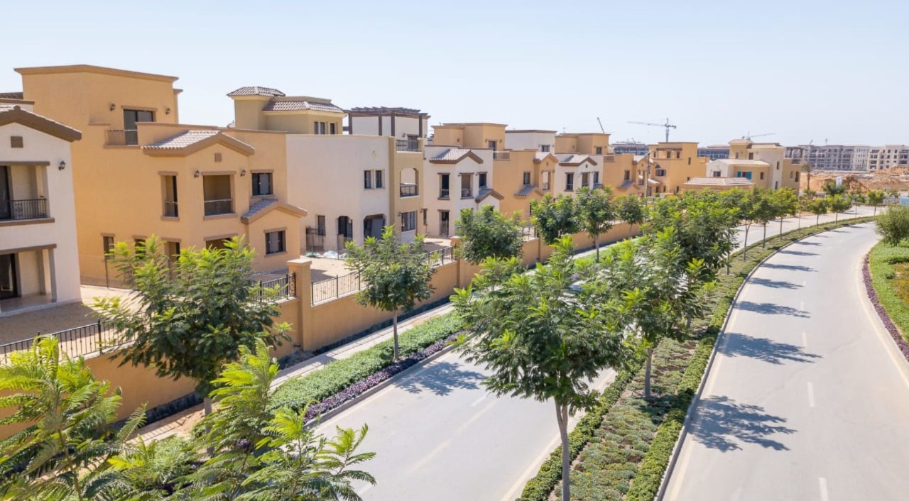 Town Houses for resale at New Cairo, Mivida in prime location